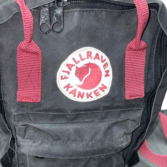 Fjallraven Kanken Mini Backpack Black Ox Red Straps 23561 Small 7L Daypack Bag main image 11